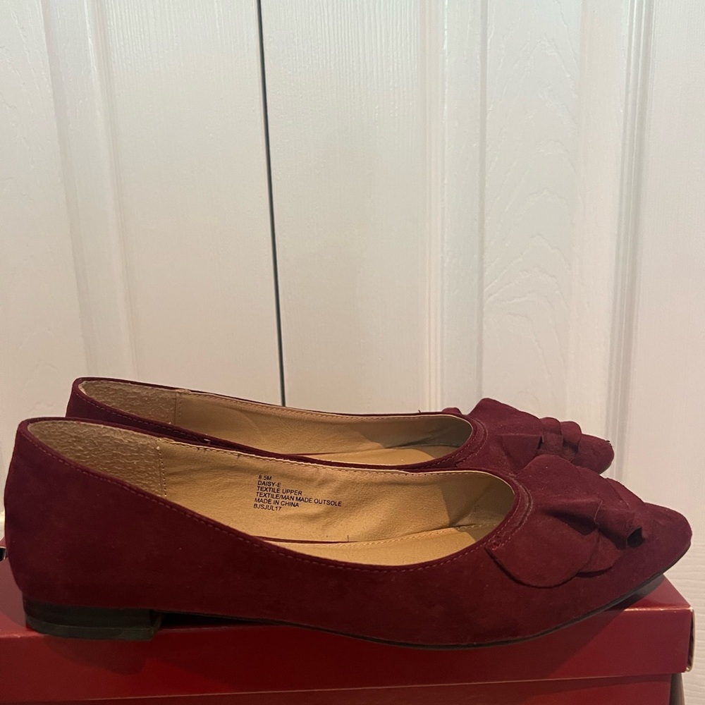 Esprit Burgundy Women's Flats